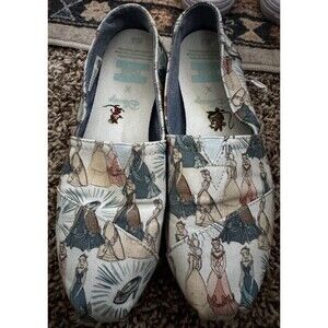 EUC Disney x TOMS Cinderella Classic Alpargata Slip On Shoes Women Sz 7.5 - Rare